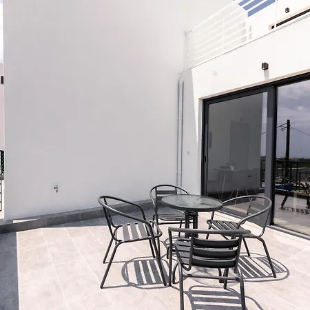 Pagani - Luxury Maisonette B3