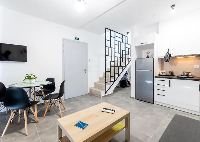 Pagani - Luxury Maisonette B3 Kalamata