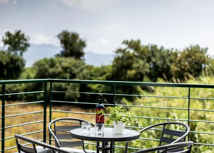 Pagani - Luxury Maisonette B3 *