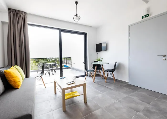 Pagani - Luxury Maisonette B3 * Kalamata