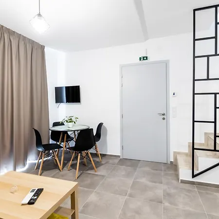 Pagani - Luxury Maisonette B3 Apartmán *