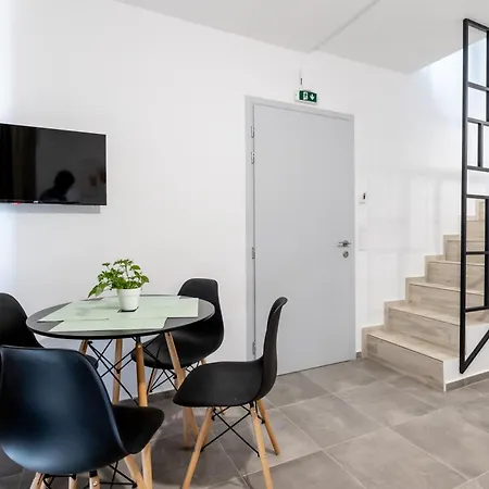 Pagani - Luxury Maisonette B3 * Kalamáta