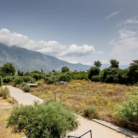 アパート Pagani - Luxury Maisonette B3 カラマタ