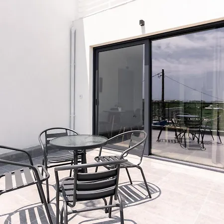 Pagani - Luxury Maisonette B3 *