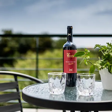 Pagani - Luxury Maisonette B3