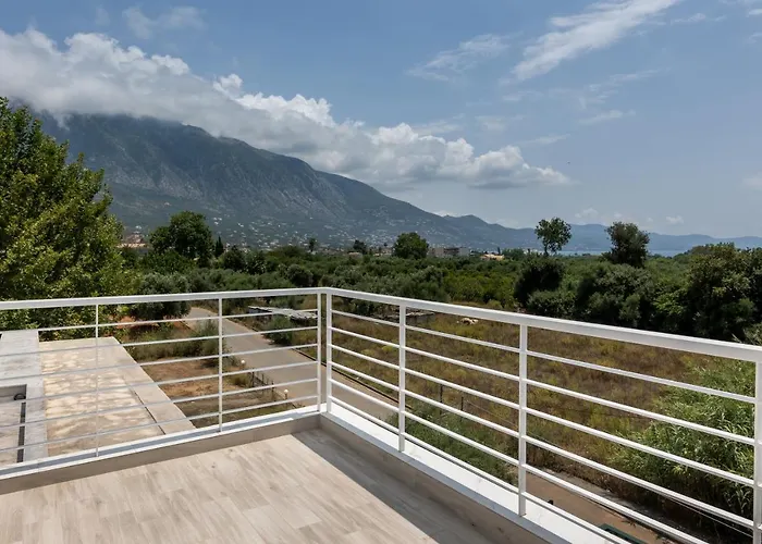 Pagani - Luxury Maisonette B3 Каламата