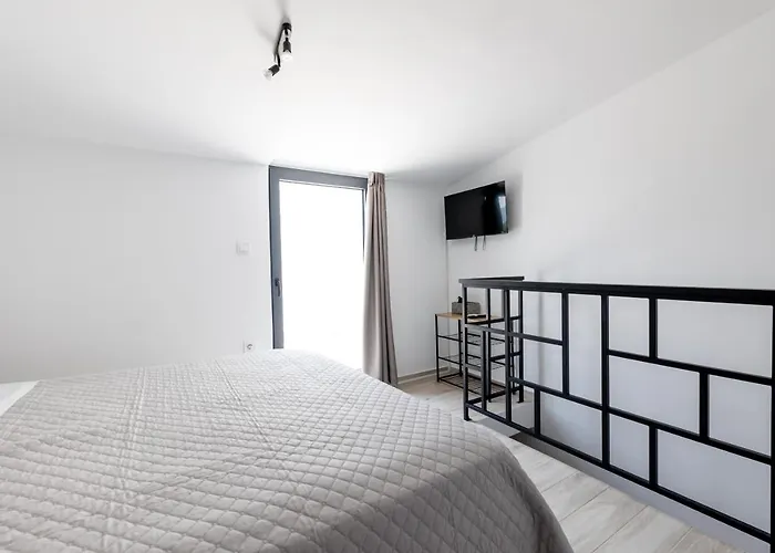 Pagani - Luxury Maisonette B3 Апартаменты *