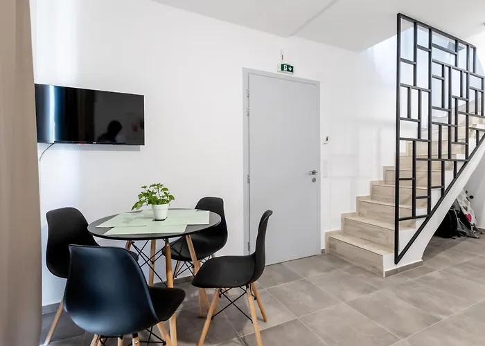 Pagani - Luxury Maisonette B3 * Каламата