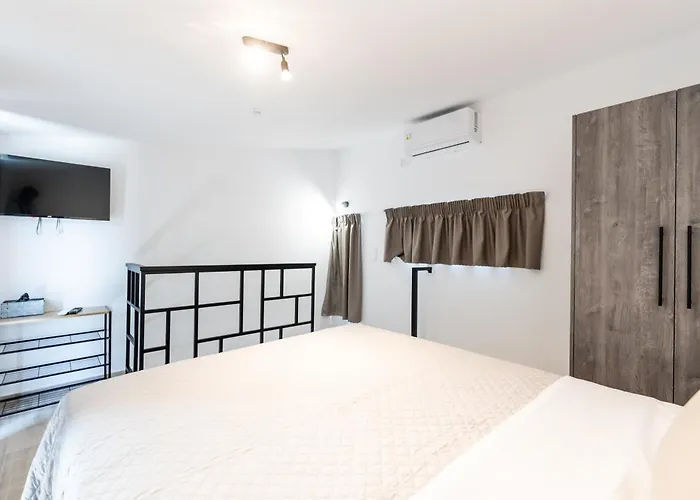 Pagani - Luxury Maisonette B3 * Каламата